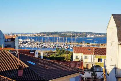 Apartment in Pontevedra. 