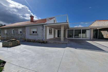 Chalet en Pontevedra. 